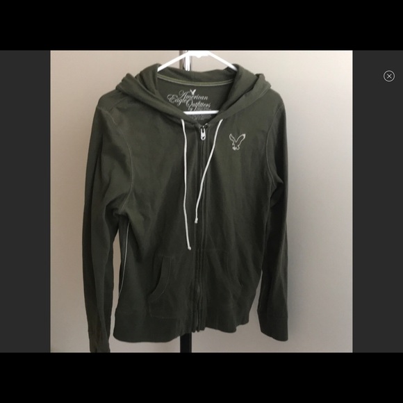 American Eagle Outfitters Tops - AEO Zip Up L